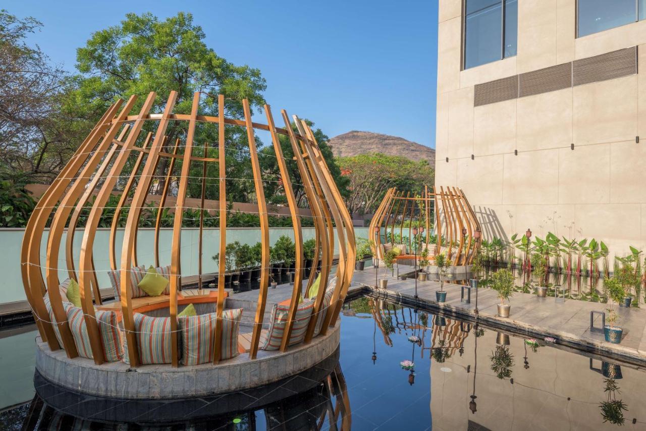 Radisson Blu Hotel & Spa, Nashik Εξωτερικό φωτογραφία