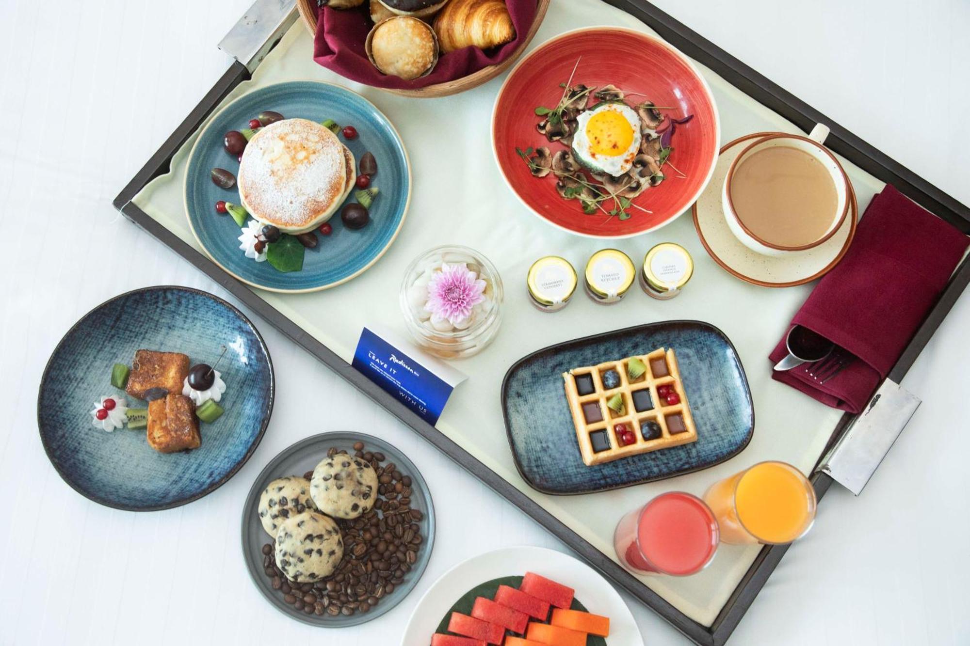 Radisson Blu Hotel & Spa, Nashik Εξωτερικό φωτογραφία